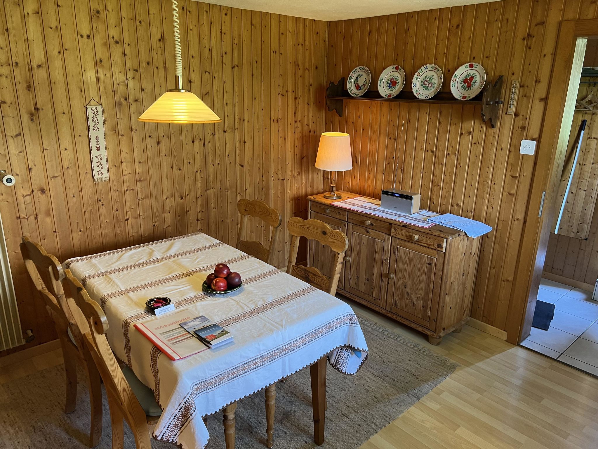 Im Rägeboge Appartement/Fewo, Dusche, WC, 1 Schlafraum - Drinnen
