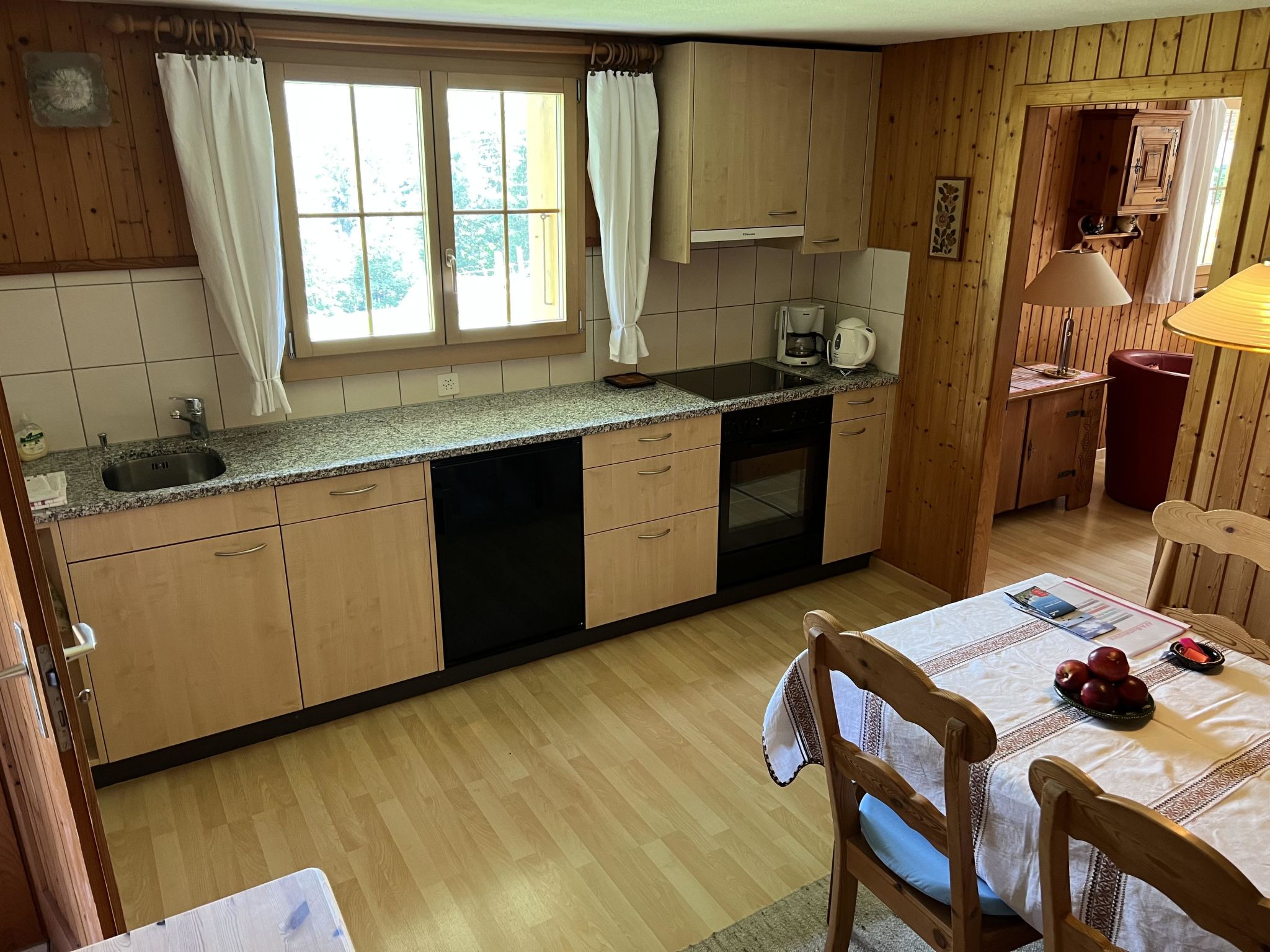 Im Rägeboge Appartement/Fewo, Dusche, WC, 1 Schlafraum - Drinnen