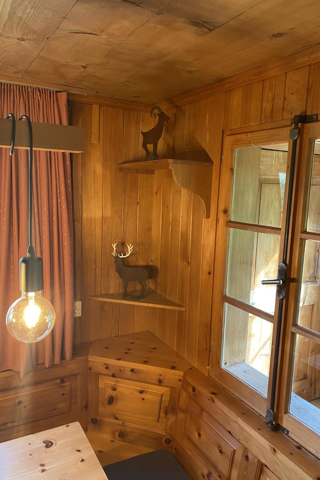 Photo of Chalet Legi Appartement/Fewo, Dusche oder Bad, WC, 4 oder mehr Schlafräume