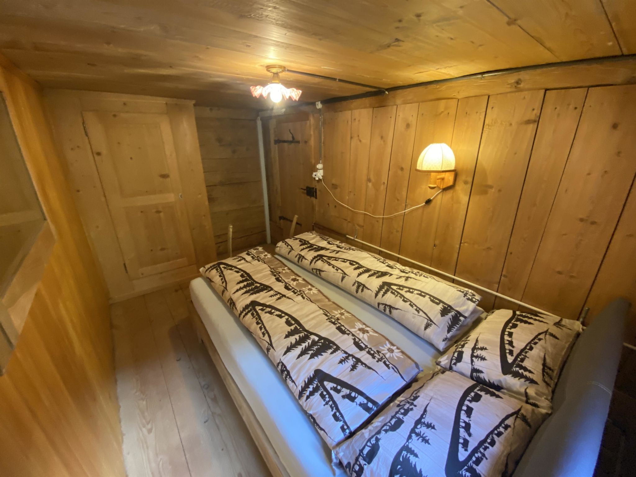 Photo of Chalet Legi Appartement/Fewo, Dusche oder Bad, WC, 4 oder mehr Schlafräume