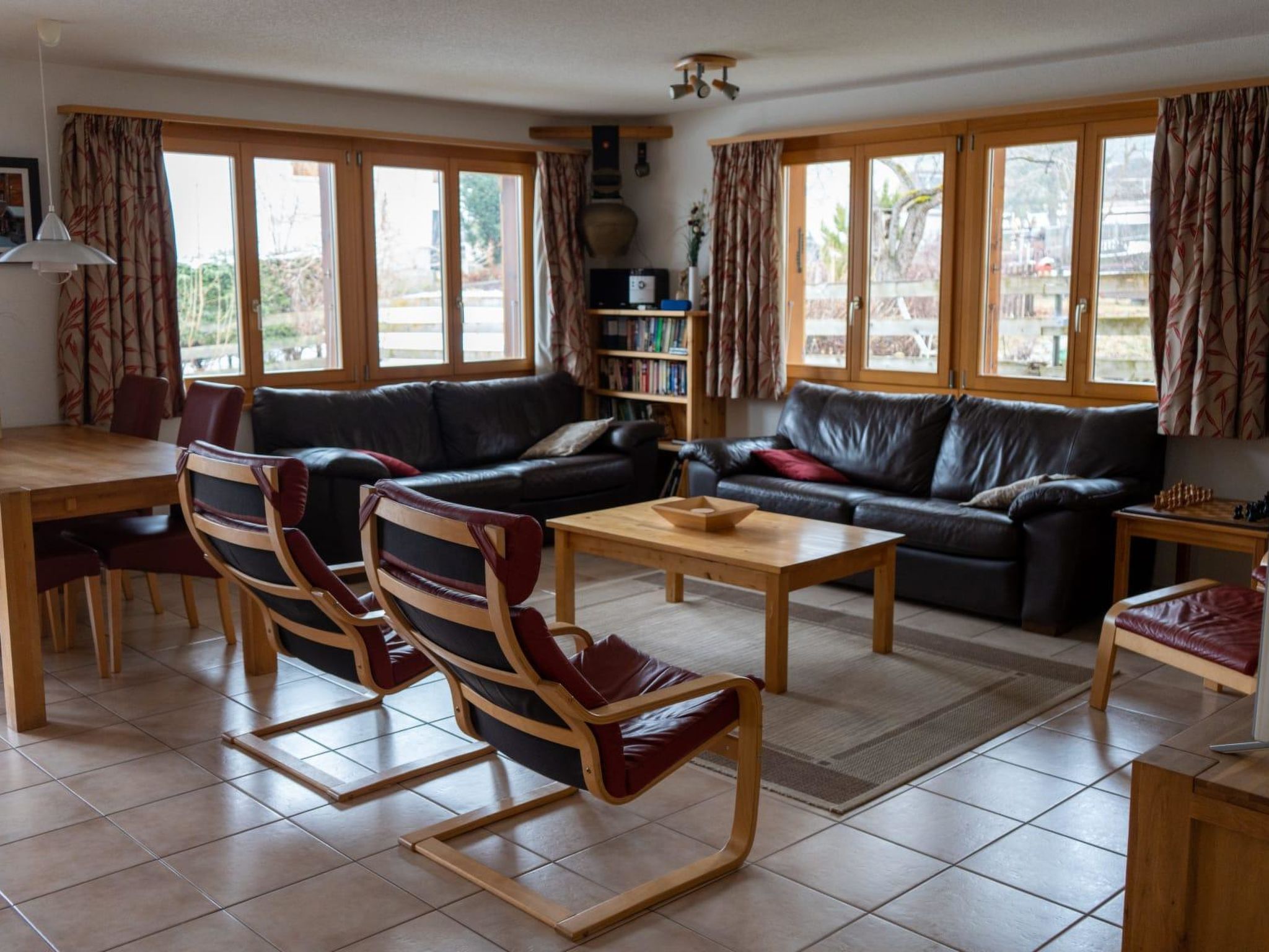 Photo of Alpine Retreat Appartement/Fewo, Bad, WC, 2 Schlafräume 3.5-Zimmerwohnung