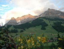 Knusse studio in Adelboden, direct aan de piste en op loopafstand van de Sillerenbahn - thumbnail 5
