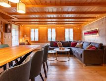 Chalet Rösi: 6-persoons vakantiehuis direct aan de piste in Adelboden - thumbnail 2