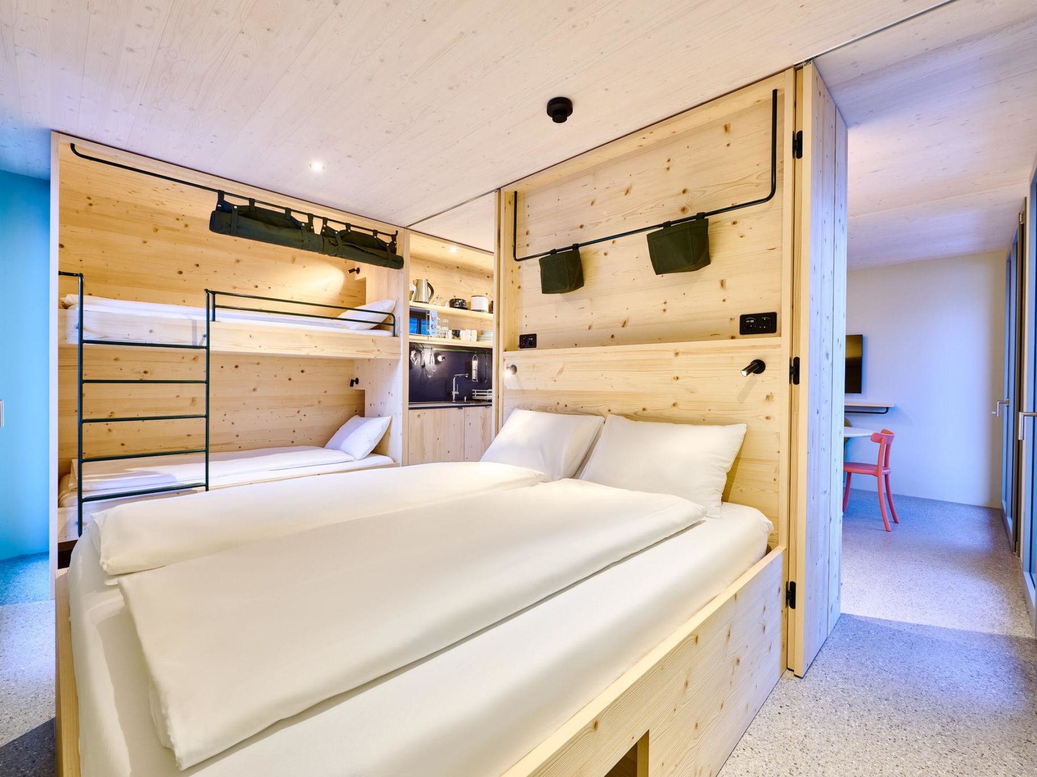 Photo of Apart Hotel Adelboden am Dorfplatz Appartement/Fewo, Dusche, WC