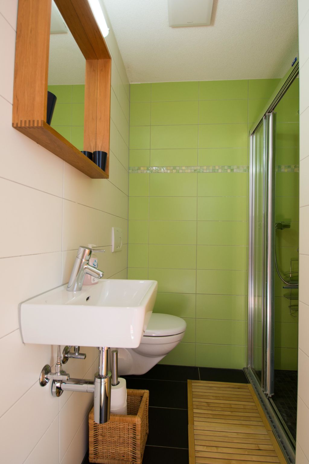 Photo of Gartenweg Appartement/Fewo, Dusche und Bad, WC,