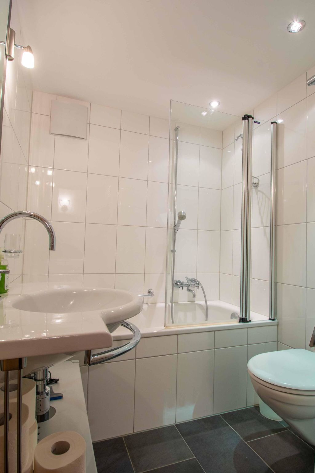 Am Gilsbach 1 Appartement/Fewo, Dusche und Bad, WC, 3 Schlafräume - Image-tags.info