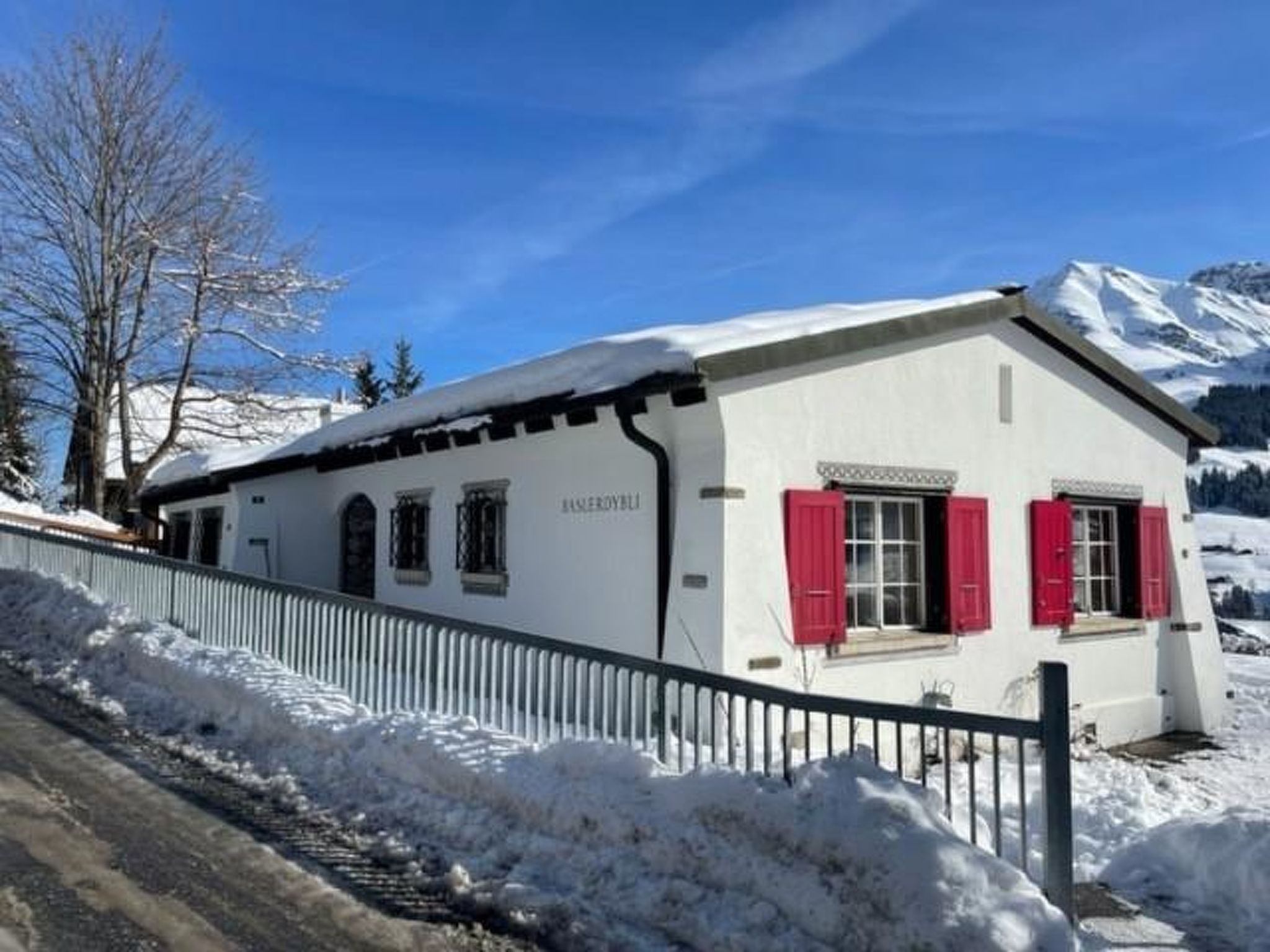 Photo of Baslerdybli Appartement/Fewo, Bad, WC, 3 Schlafräume 4-Zimmerwohnung