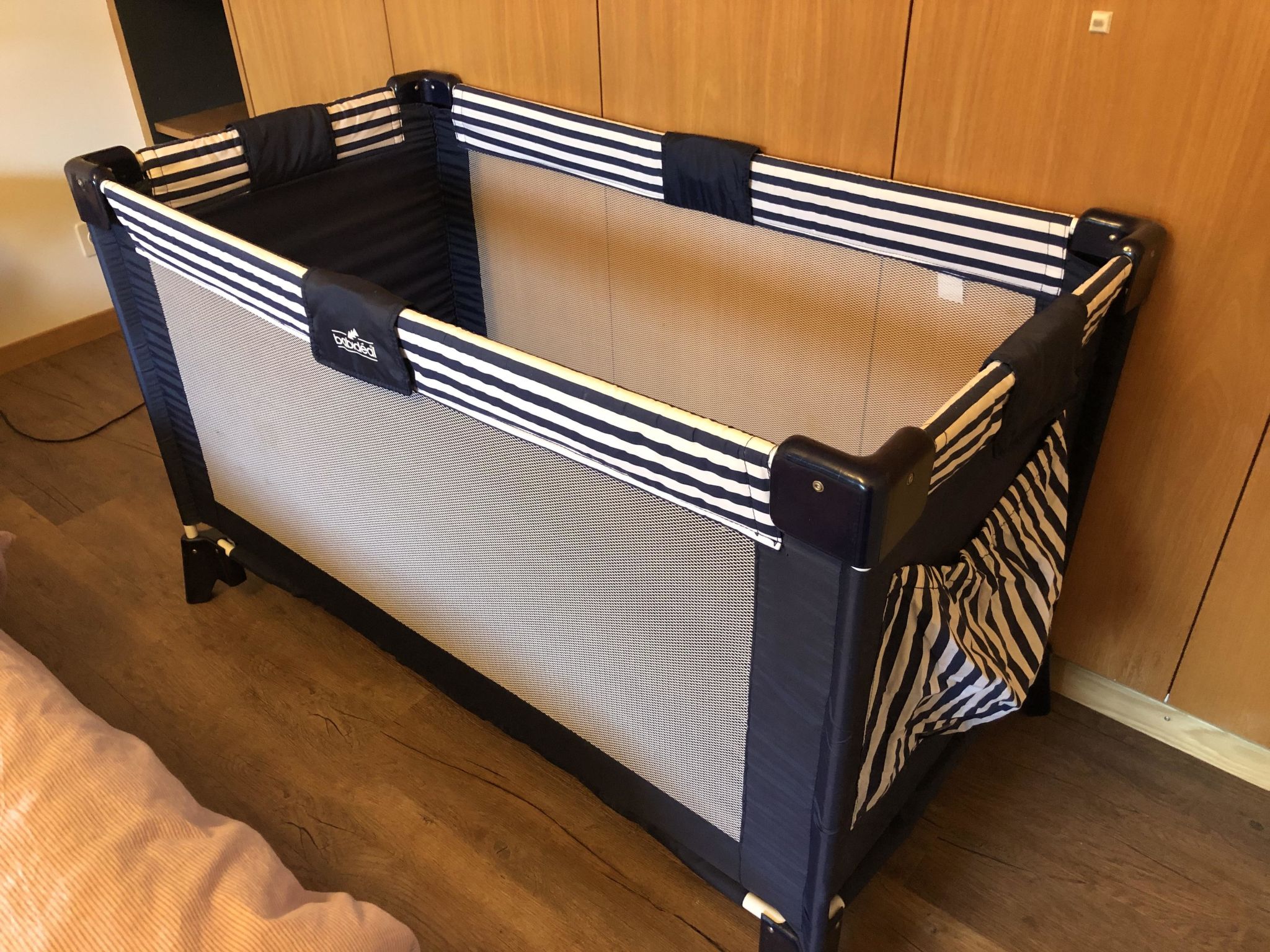 Akalei Appartement/Fewo, Dusche, WC, 3 Schlafräume 4.5-Zimmerwohnung - Binnen