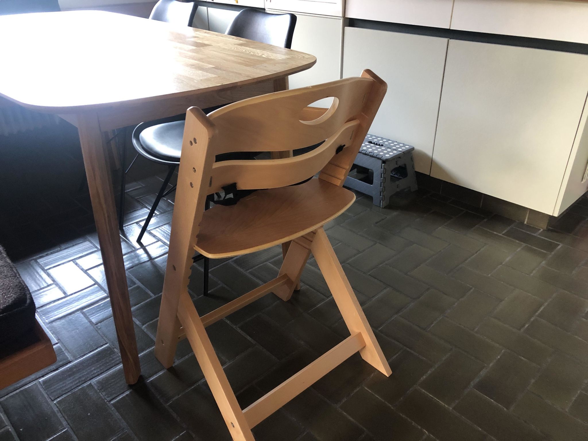 Akalei Appartement/Fewo, Dusche, WC, 3 Schlafräume 4.5-Zimmerwohnung - Binnen