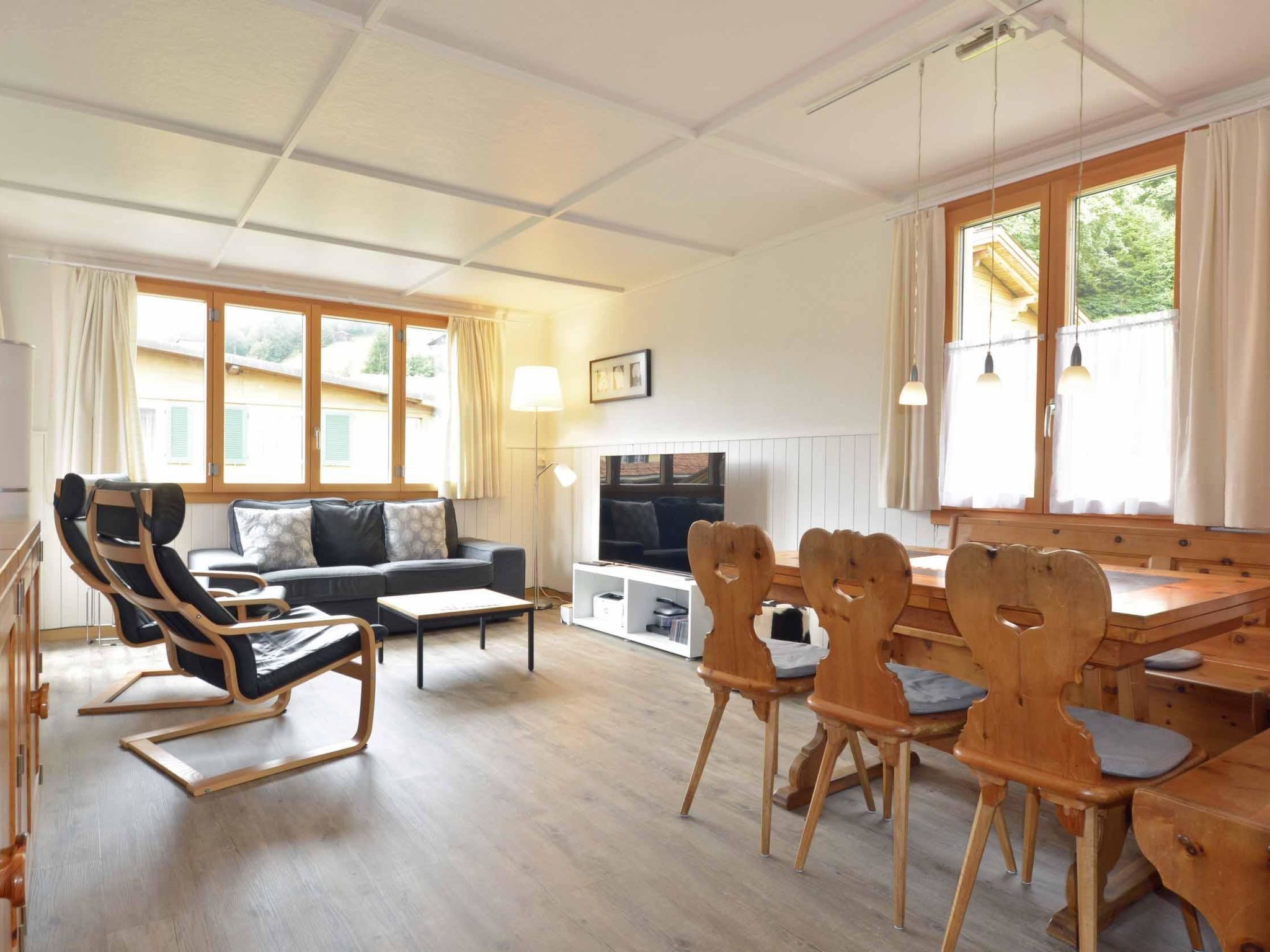 Photo of Chalet Azeno OG Appartement/Fewo, Dusche und Badewanne, 2 Schlafräume