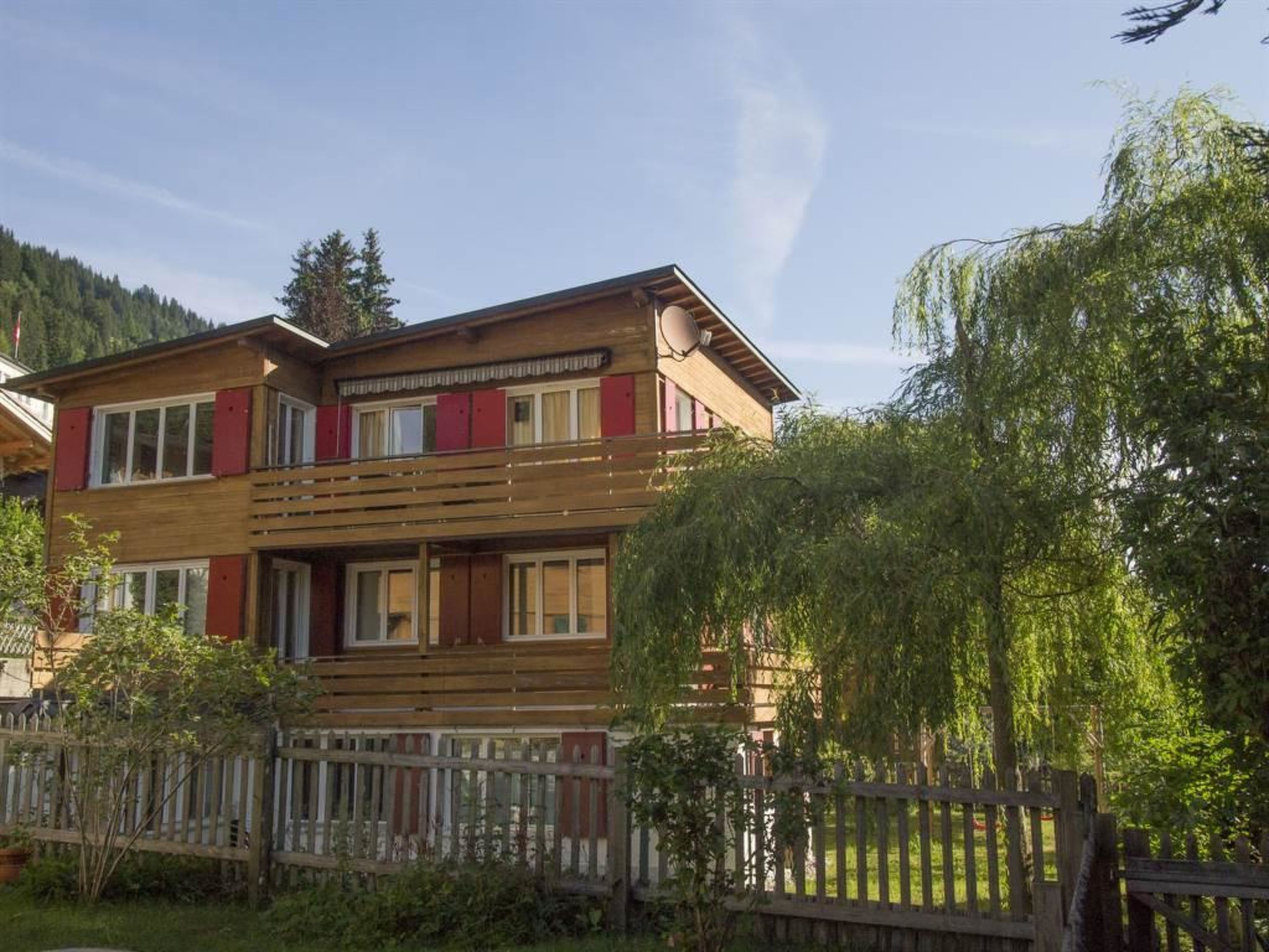 Photo of Chalet Azeno OG Appartement/Fewo, Dusche und Badewanne, 2 Schlafräume