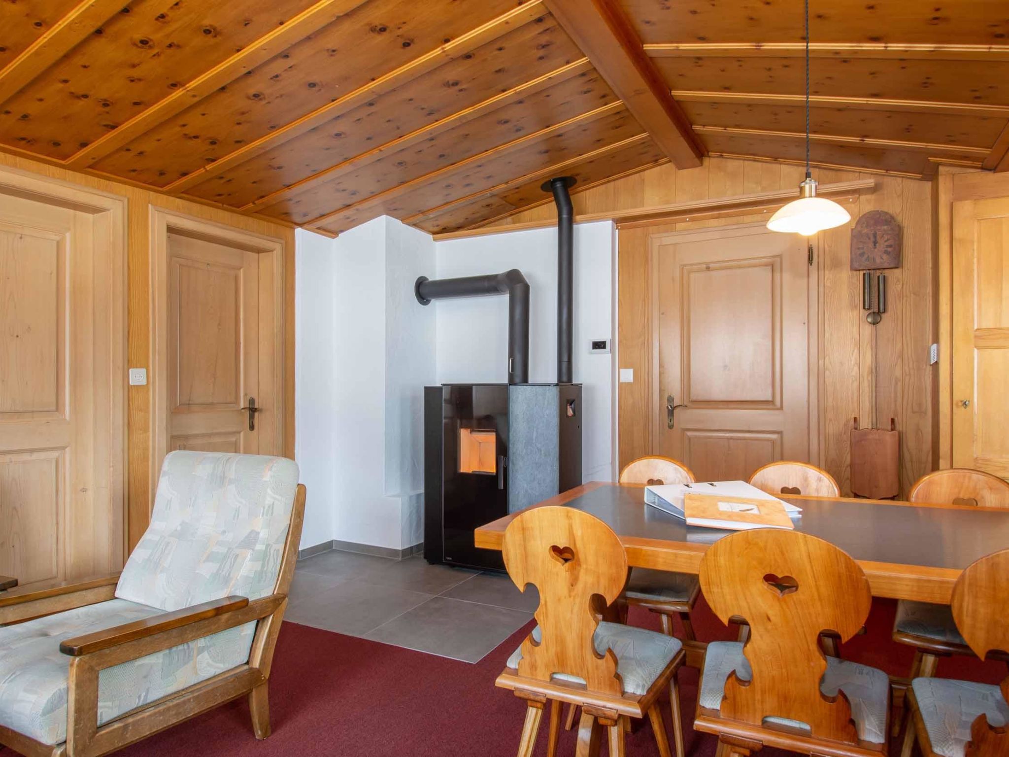 Chalet Iris Appartement/Fewo, Dusche, WC, 2 Schlafräume 3-Zimmerwohnung - Image-tags.info