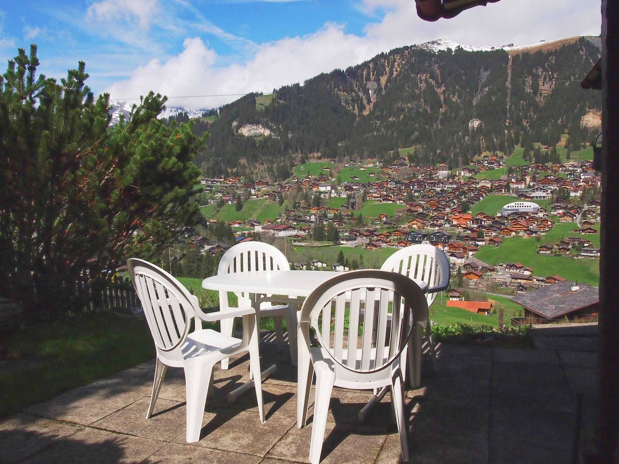 Chalet Iris Appartement/Fewo, Dusche, WC, 2 Schlafräume 3-Zimmerwohnung