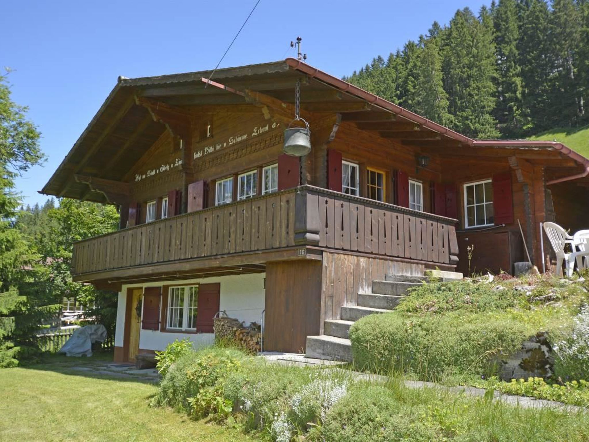 Chalet Iris Appartement/Fewo, Dusche, WC, 2 Schlafräume 3-Zimmerwohnung