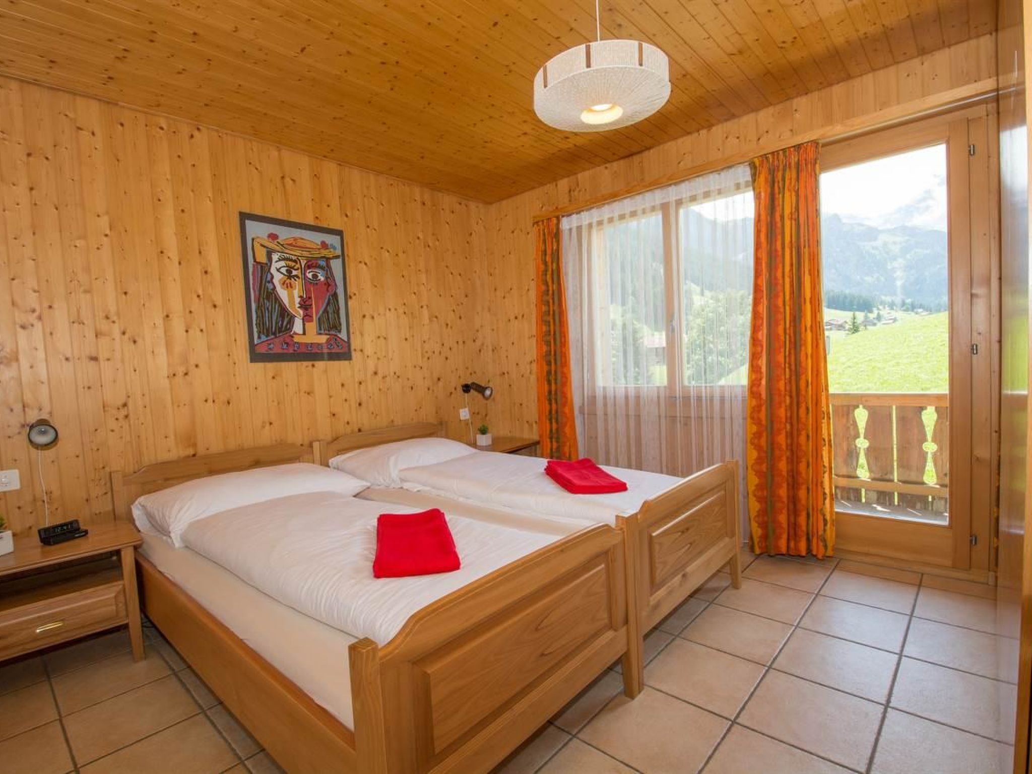 Photo of Chalet Falki Appartement/Fewo, Bad, WC, 3 Schlafräume 3.5-Zimmerwohnung + Studio