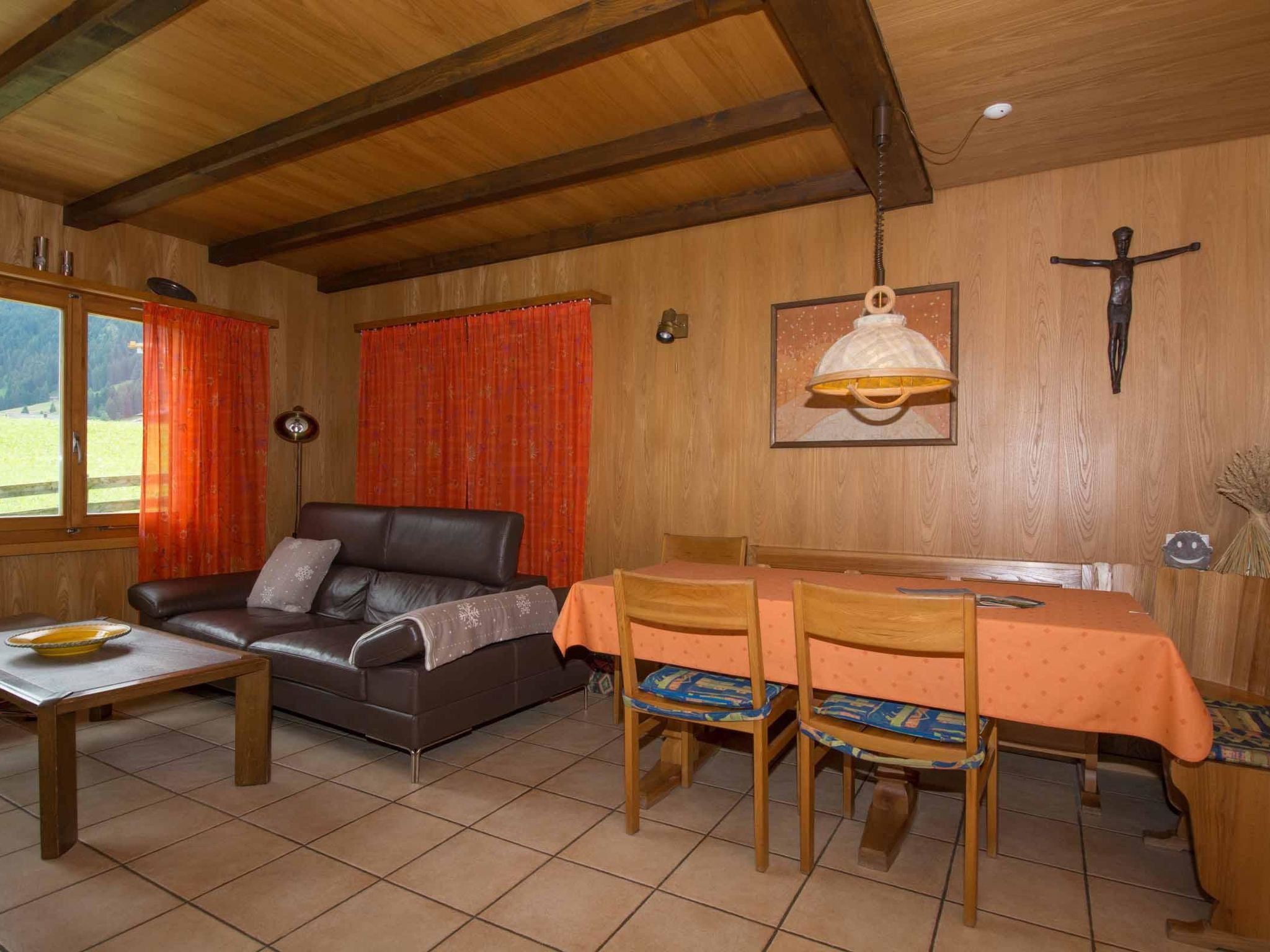 Chalet Falki Appartement/Fewo, Bad, WC, 3 Schlafräume 3.5-Zimmerwohnung + Studio - Image-tags.info