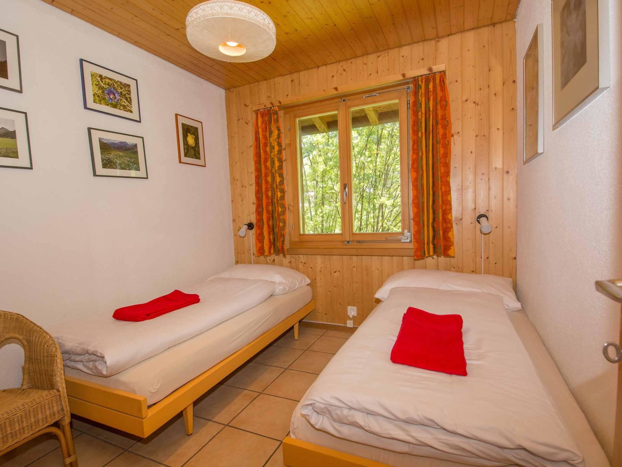 Chalet Falki Appartement/Fewo, Bad, WC, 3 Schlafräume 3.5-Zimmerwohnung + Studio - Image-tags.info