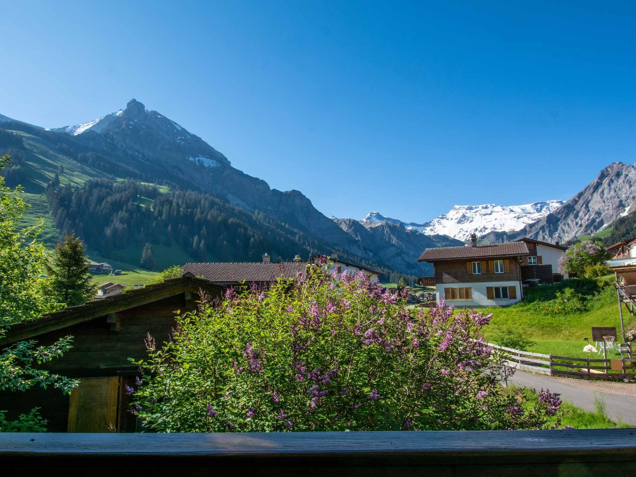 Photo of Chalet Apollo Appartement/Fewo, Dusche, WC, 3 Schlafräume 4-Zimmerwohnung