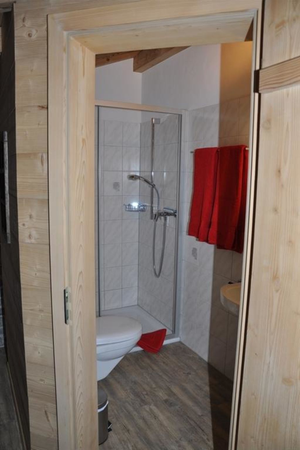 Laubrinus Appartement/Fewo, Dusche, WC, 2 Schlafräume 3.5-Zimmerwohnung - Binnen