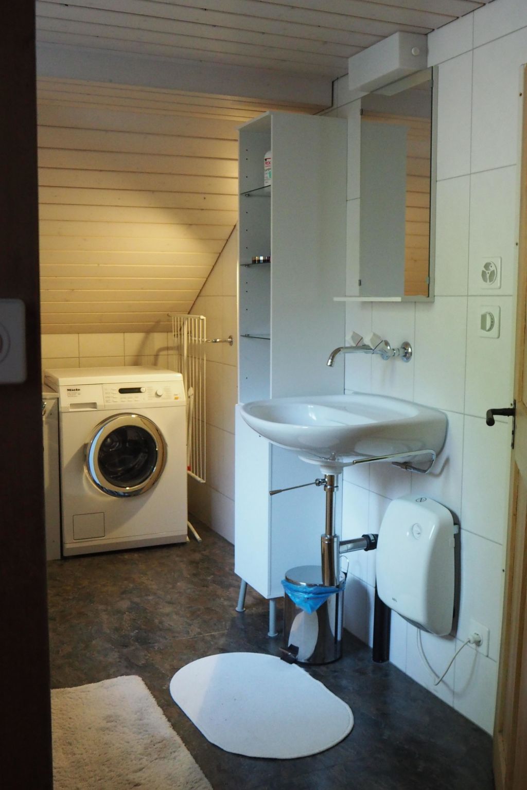Photo of Sunnebühl Appartement/Fewo, Bad, WC, 3 Schlafräume Ferienhaus 5.5-Zimmerwohnung