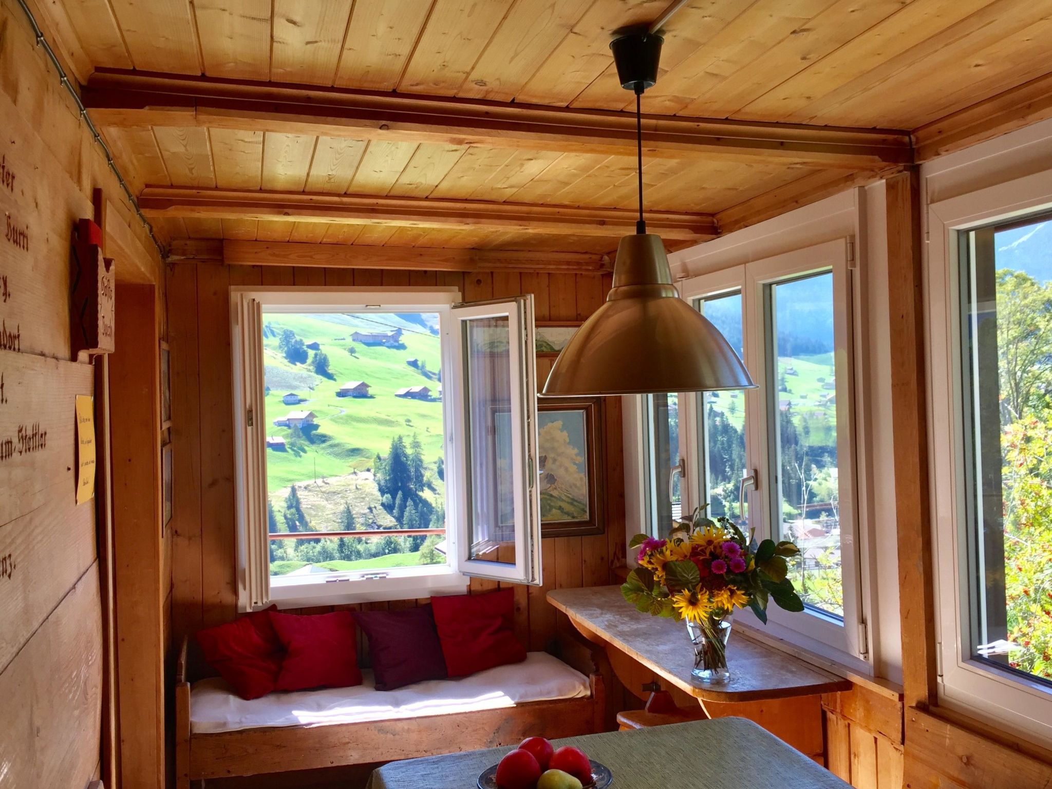 Photo of Sunnebühl Appartement/Fewo, Bad, WC, 3 Schlafräume Ferienhaus 5.5-Zimmerwohnung