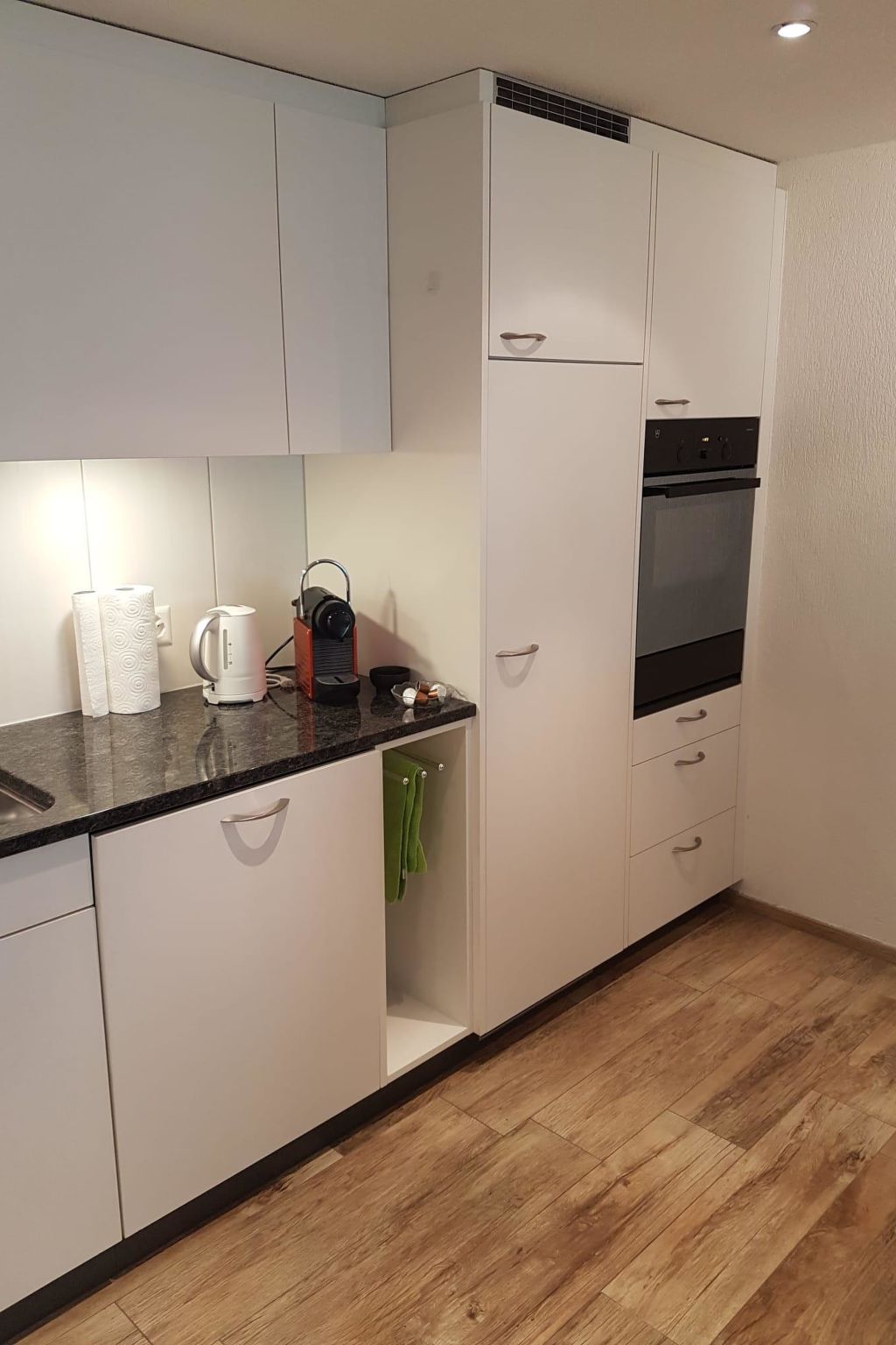 Grüneggli Appartement/Fewo, Bad, WC, 2 Schlafräume 3.Zimmerwohnung - Image-tags.info