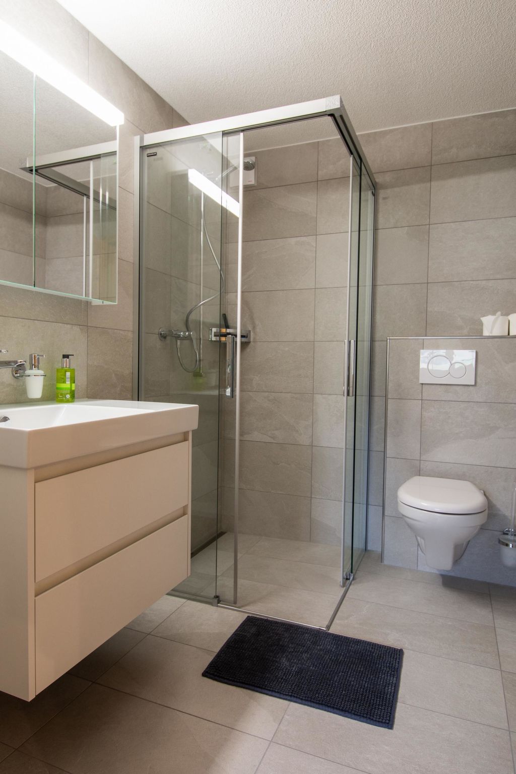 Photo of Senggi Appartement/Fewo, Dusche, WC, 1 Schlafraum 2-Zimmerwohnung