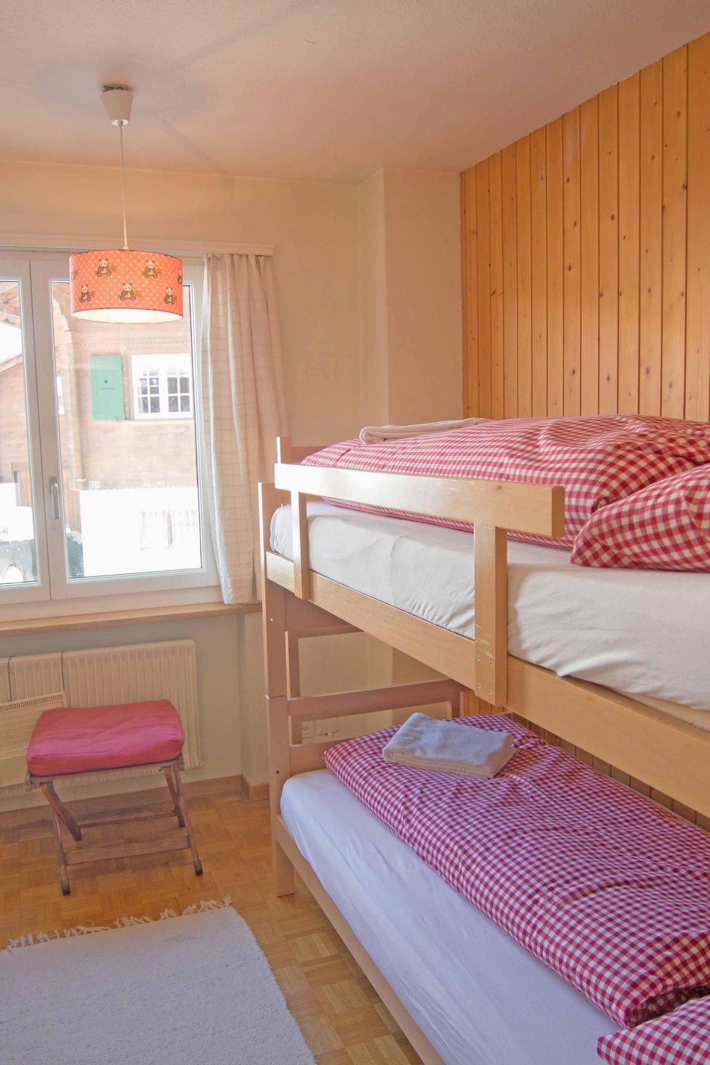 Photo of Chalet Bim Stei Appartement/Fewo, Bad, WC, 2 Schlafräume 3-Zimmerwohnung