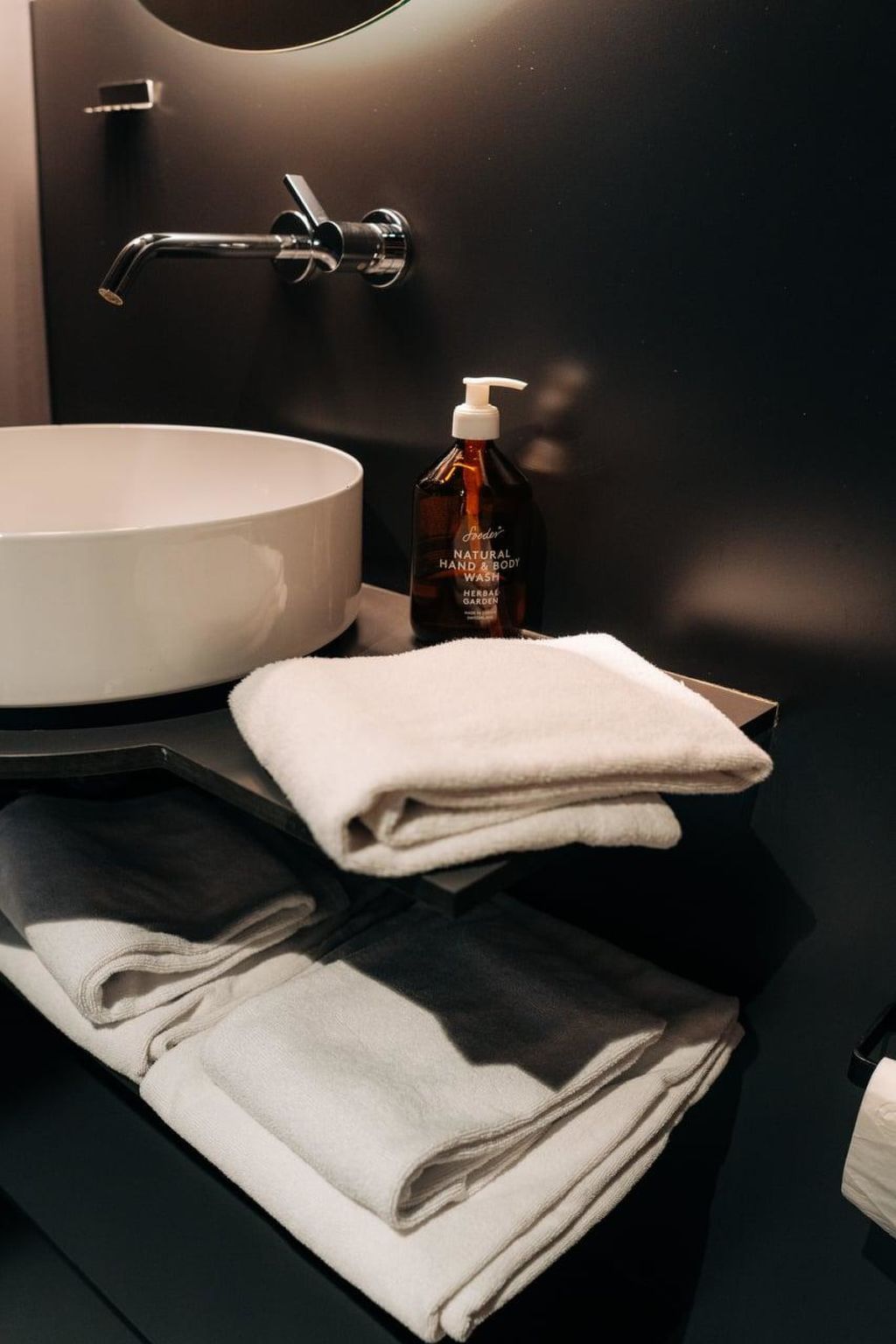 Apart Hotel Adelboden am Dorfplatz Appartement/Fewo, Dusche, WC - Binnen