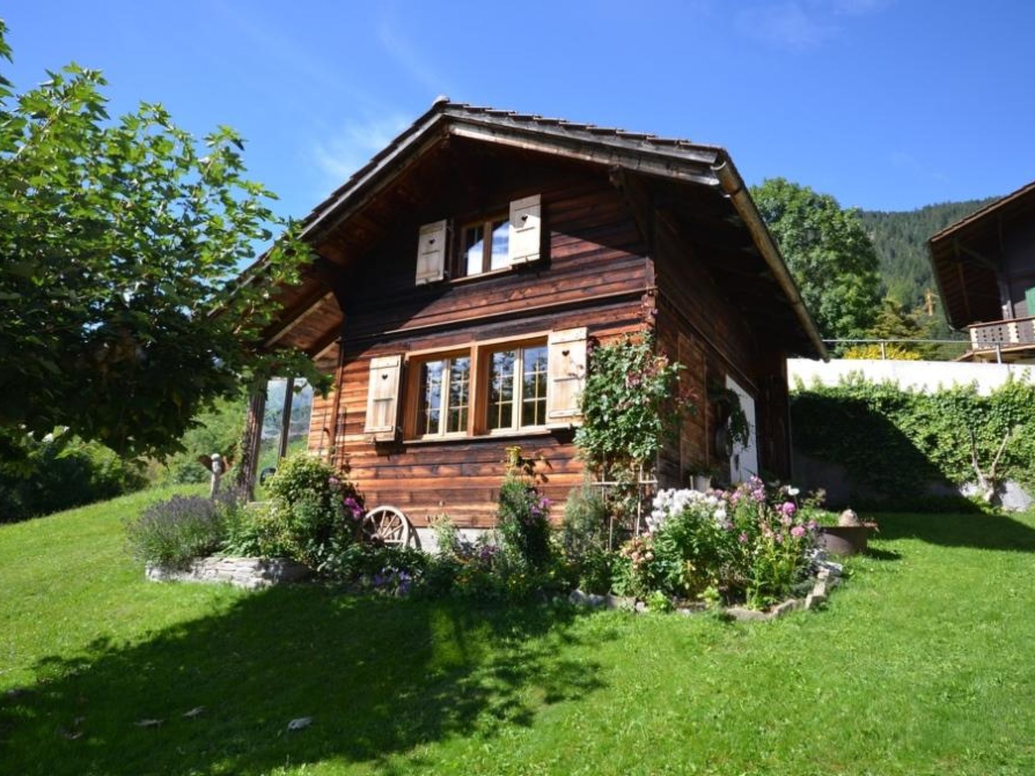 Photo of Gästehaus Alpengruss Ferienhaus, Dusche, WC, 1 Schlafraum Chalet