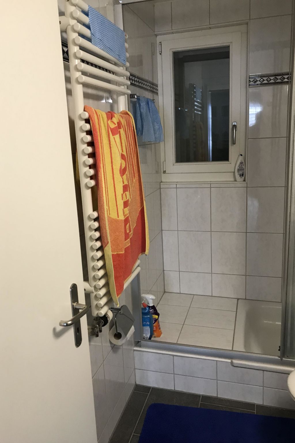 Calma Appartement/Fewo, Dusche, WC, 2 Schlafräume 3.5-Zimmerwohnung - Drinnen