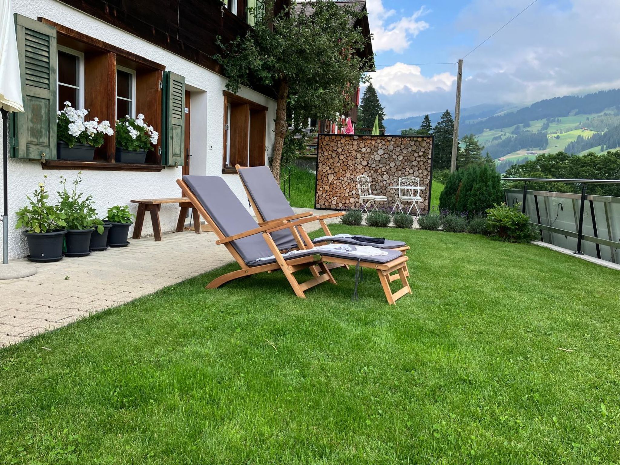 Photo of Lohnerblick Appartement/Fewo, Bad, WC, 1 Schlafraum 1-Zimmerwohnung