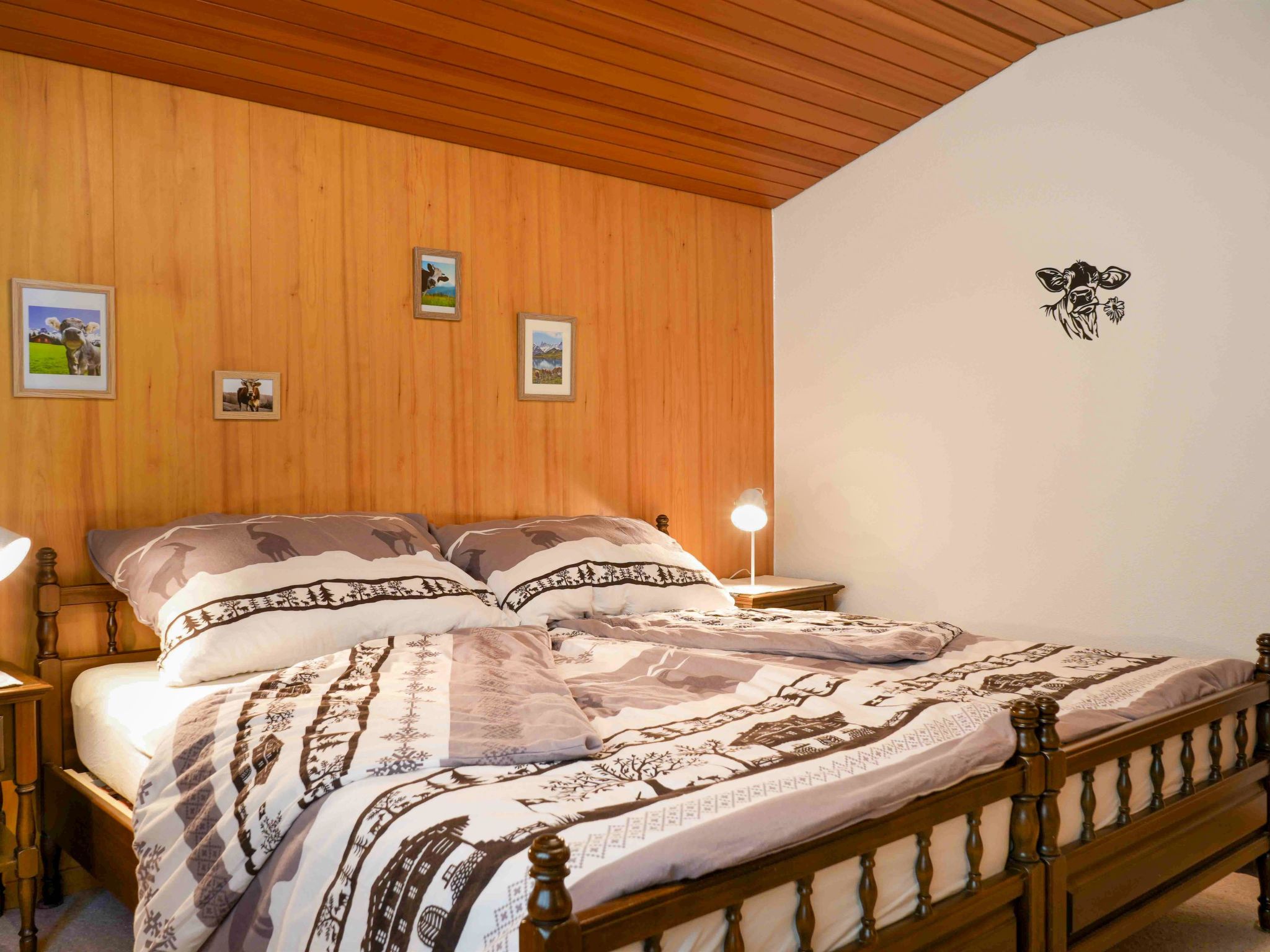 Ravinel 2 Appartement/Fewo, Dusche, WC, 3 Schlafräume 4-Zimmerwohnung - Drinnen
