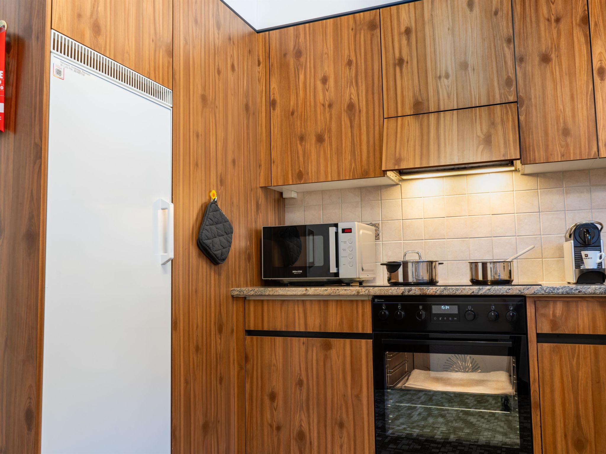 Ravinel 2 Appartement/Fewo, Dusche, WC, 3 Schlafräume 4-Zimmerwohnung - Drinnen