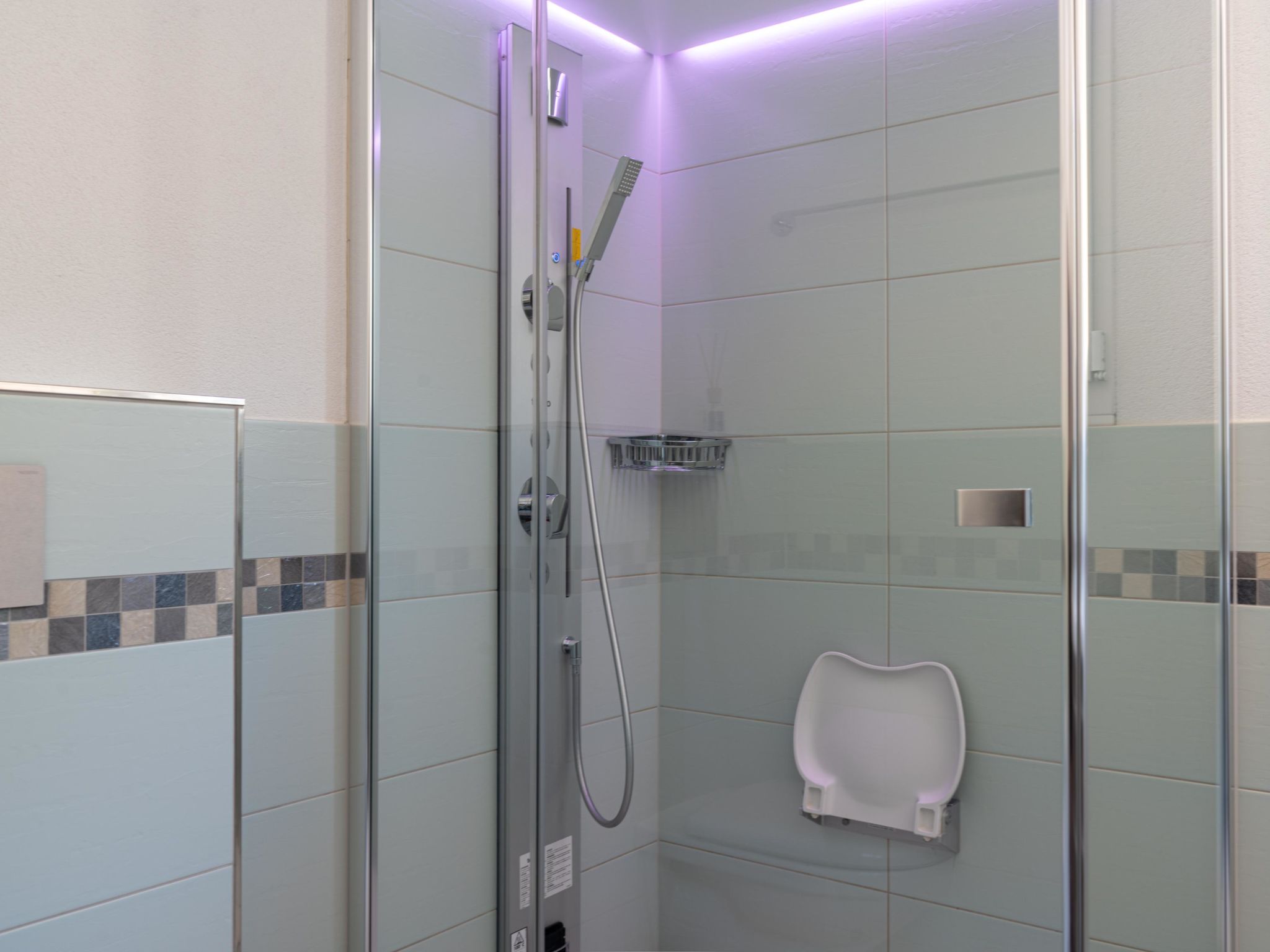 Photo of Ravinel 2 Appartement/Fewo, Dusche, WC, 3 Schlafräume 4-Zimmerwohnung