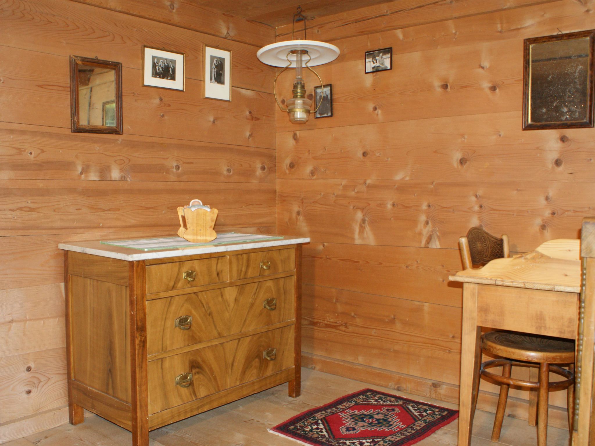 Photo of Heuzündli Ferienhaus, Dusche, WC, 3 Schlafräume 4-Zimmer-Ferienhaus