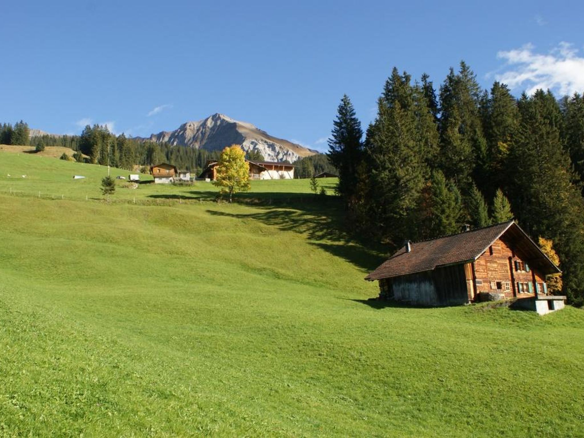 Photo of Heuzündli Ferienhaus, Dusche, WC, 3 Schlafräume 4-Zimmer-Ferienhaus