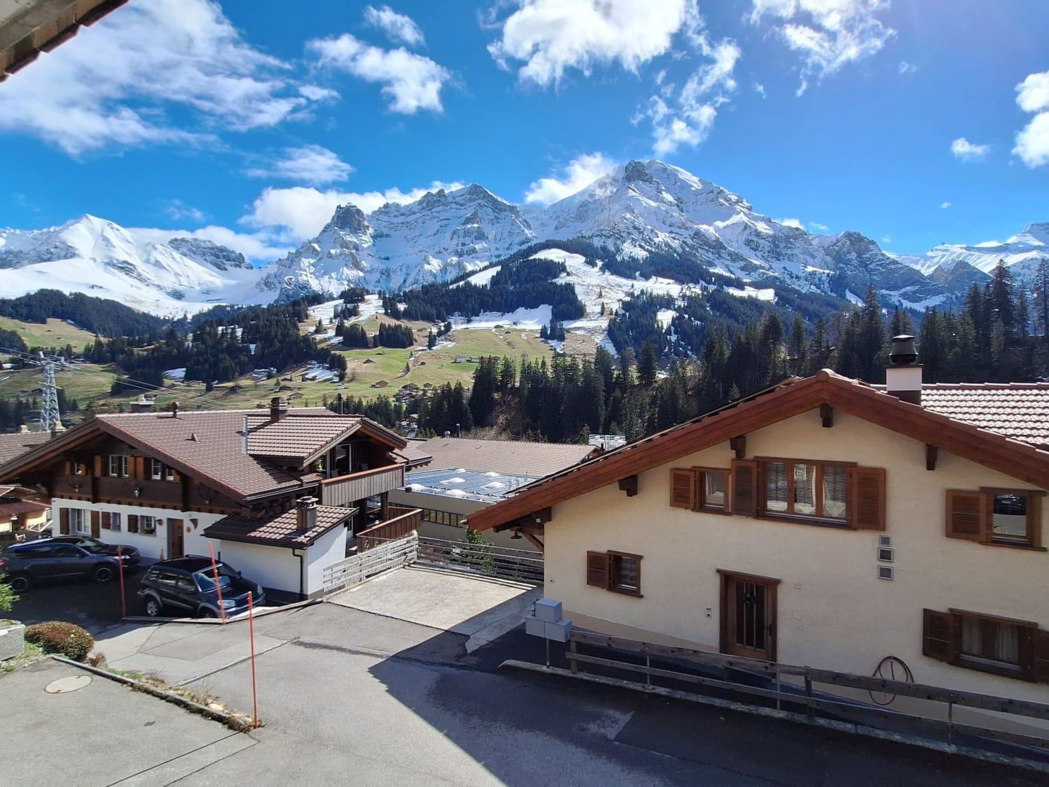 Photo of Chalet Sirius Appartement/Fewo, Bad, WC, 3 Schlafräume 4-Zimmer-Wohnung