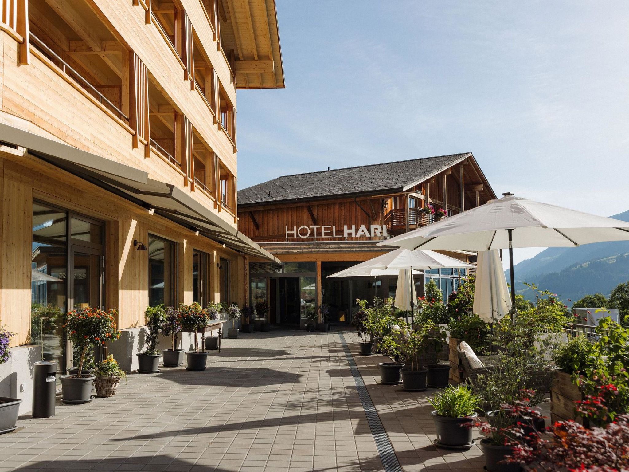Hotel Hari Doppelzimmer, Dusche, WC, Balkon Doppelzimmer, Dusche, WC, Balkon