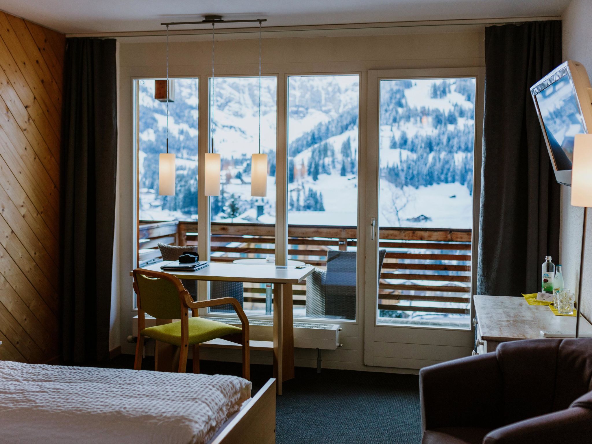 Photo of Hotel Hari Doppelzimmer, Dusche, WC, Balkon Doppelzimmer, Dusche, WC, Balkon