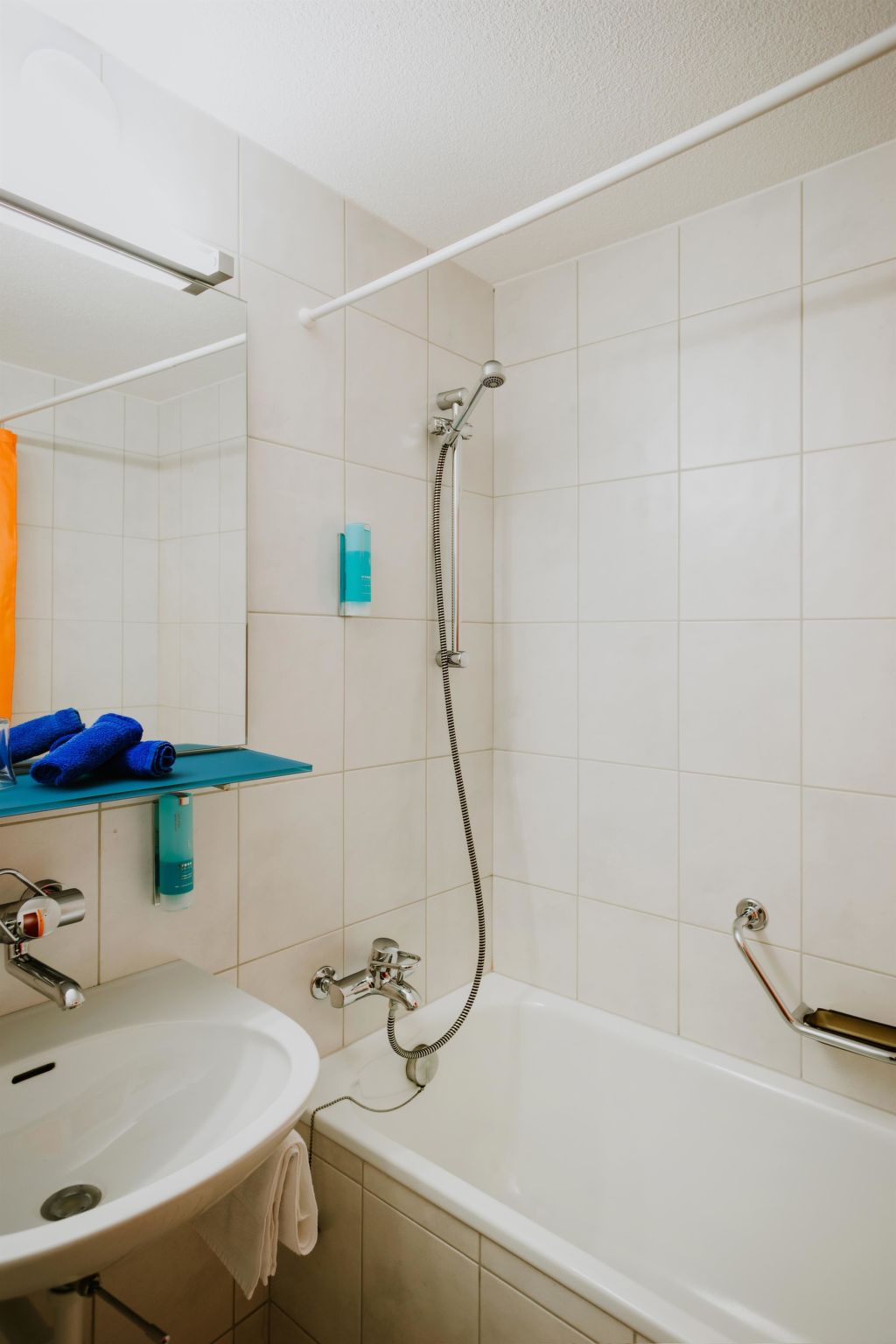 Photo of Hotel Hari Doppelzimmer, Dusche, WC, Balkon Doppelzimmer, Dusche, WC, Balkon