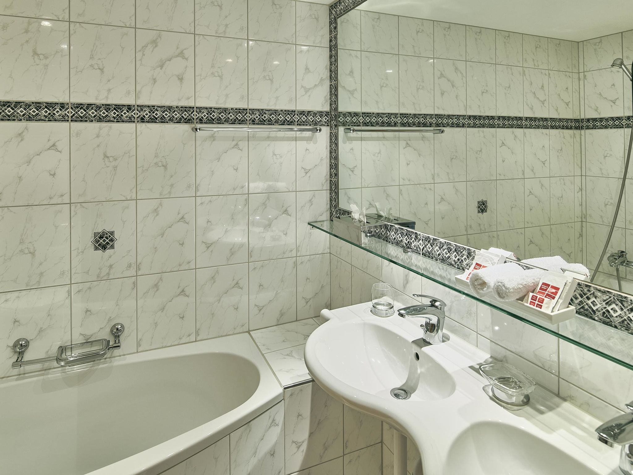 Photo of Hotel Bristol - Relais du Silence Doppelzimmer, Dusche oder Bad, WC, Süd