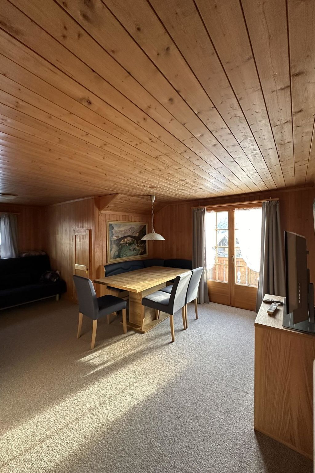 Photo of Chalet Sunneschy DG Appartement/Fewo, Dusche und Bad, WC, 2 Schlafräume