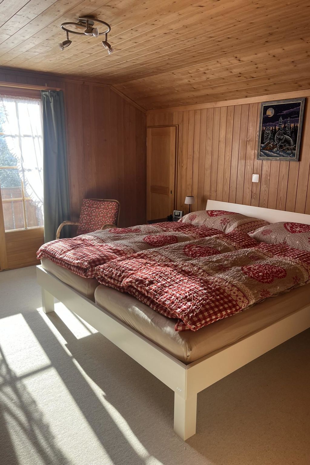 Photo of Chalet Sunneschy DG Appartement/Fewo, Dusche und Bad, WC, 2 Schlafräume
