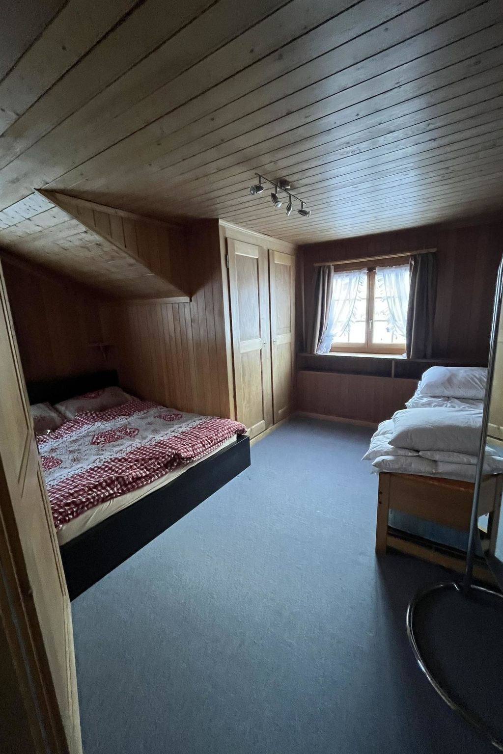 Photo of Chalet Sunneschy DG Appartement/Fewo, Dusche und Bad, WC, 2 Schlafräume