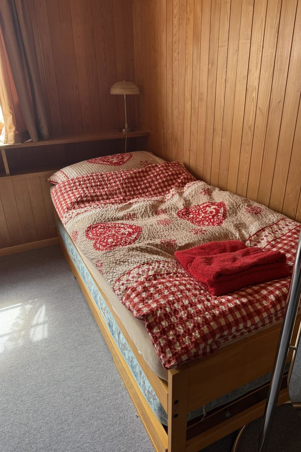 Photo of Chalet Sunneschy DG Appartement/Fewo, Dusche und Bad, WC, 2 Schlafräume