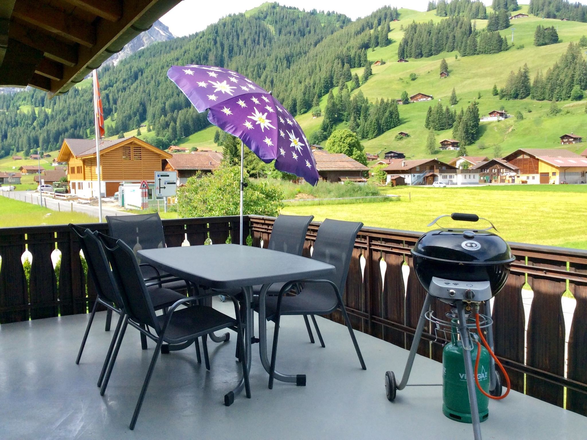Photo of Bärgrose Appartement/Fewo, Bad, WC, 3 Schlafräume 4-Zimmerwohnung