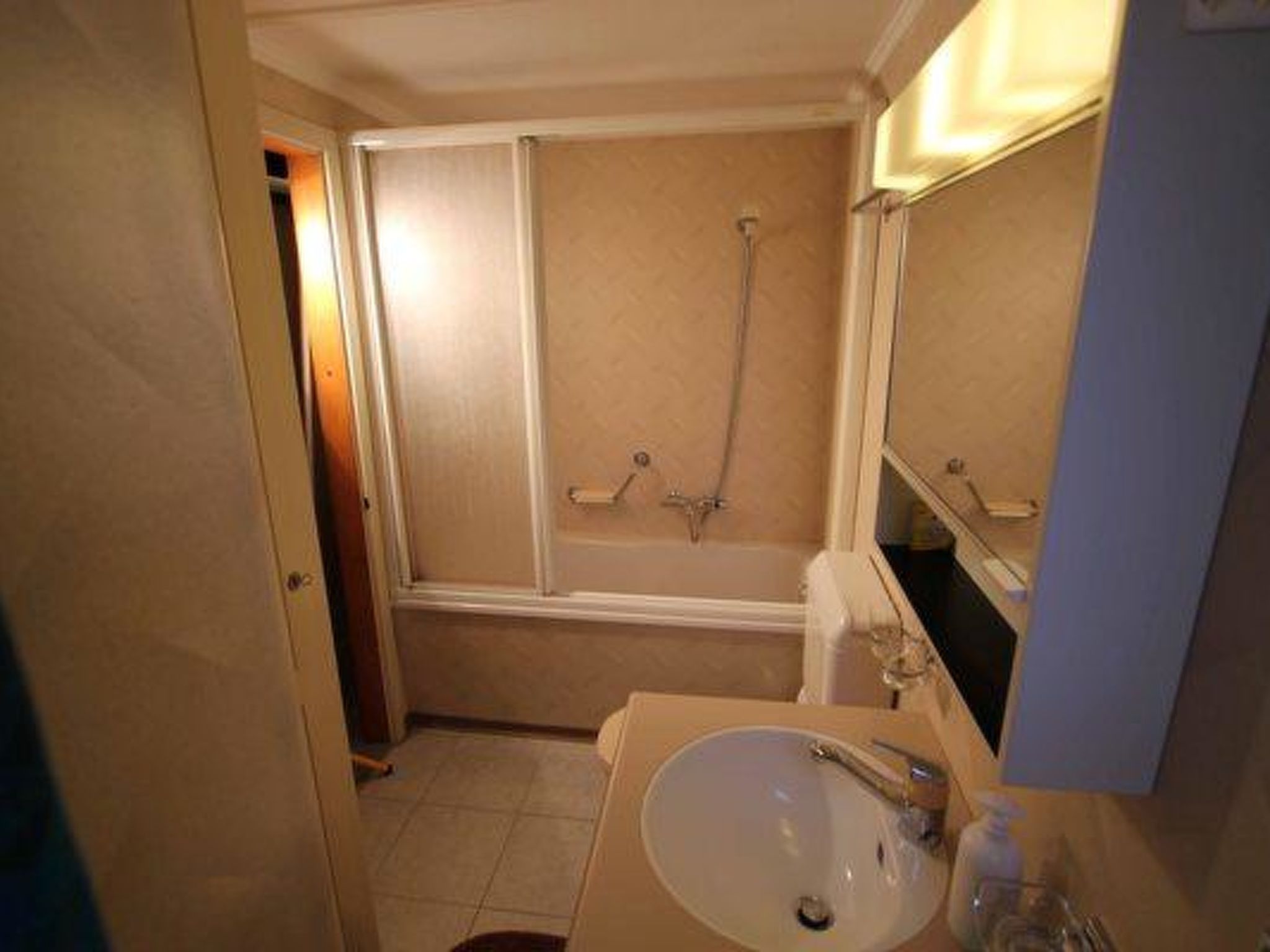 Photo of Bärgrose Appartement/Fewo, Bad, WC, 3 Schlafräume 4-Zimmerwohnung