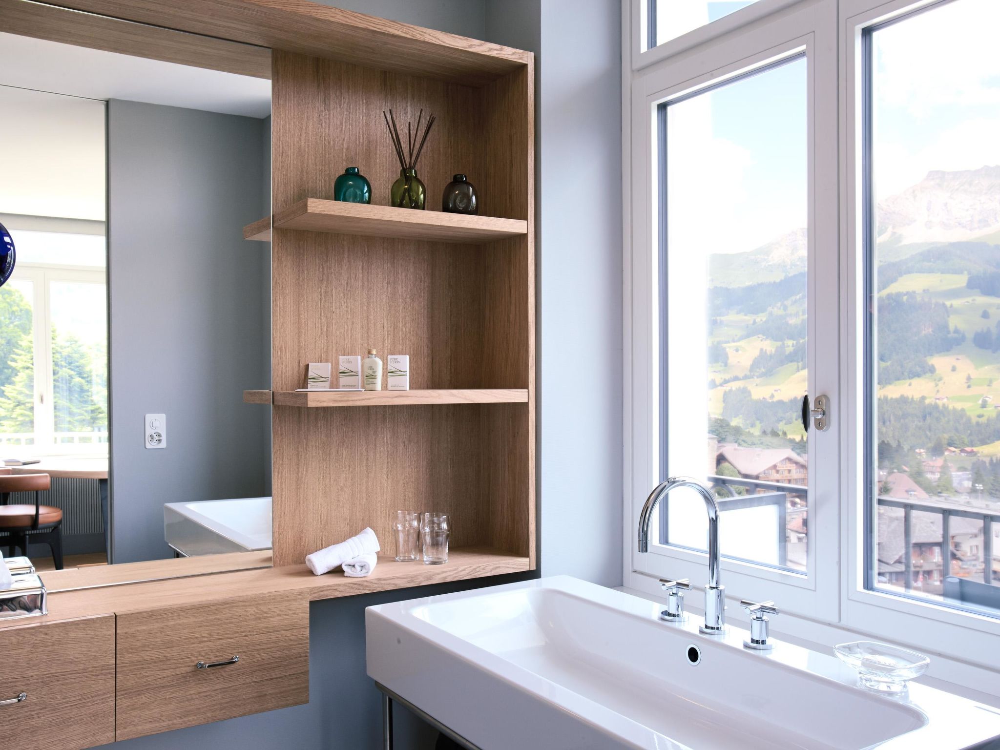Photo of Bellevue Parkhotel & Spa - Relais & Châteaux Junior Suite, Dusche oder Bad, Süd