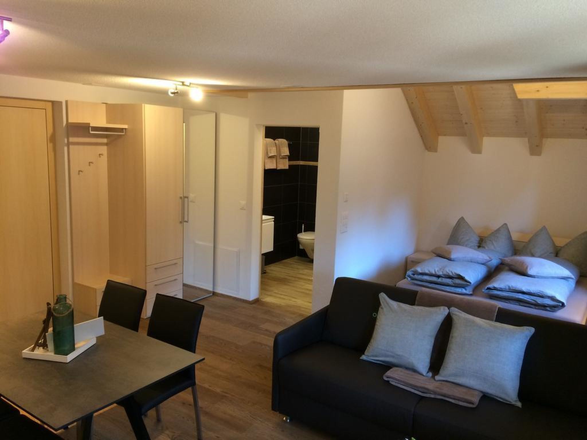 Photo of Hotel  Bären Appartement/Fewo, Dusche, WC, 1 Schlafraum Studio - Nebenhaus